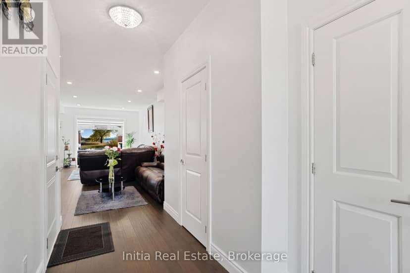 1589 Henrica Avenue — photo 6 of 40