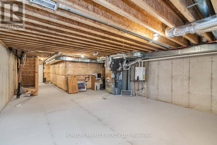 82 Baker Street — photo 24 of 28