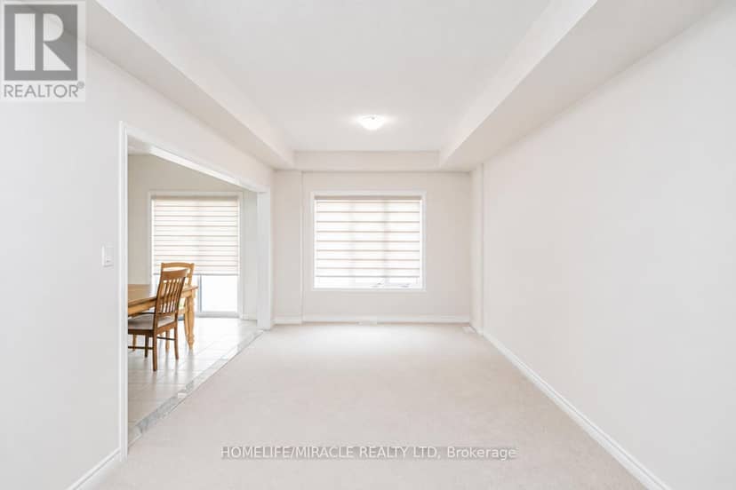 82 Baker Street — photo 6 of 28