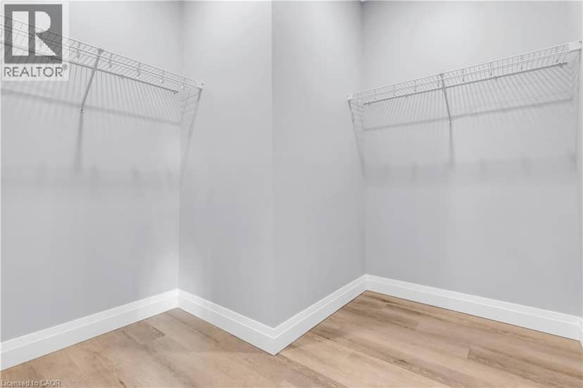 275 JAMES Street S Unit# 20 — photo 11 of 19