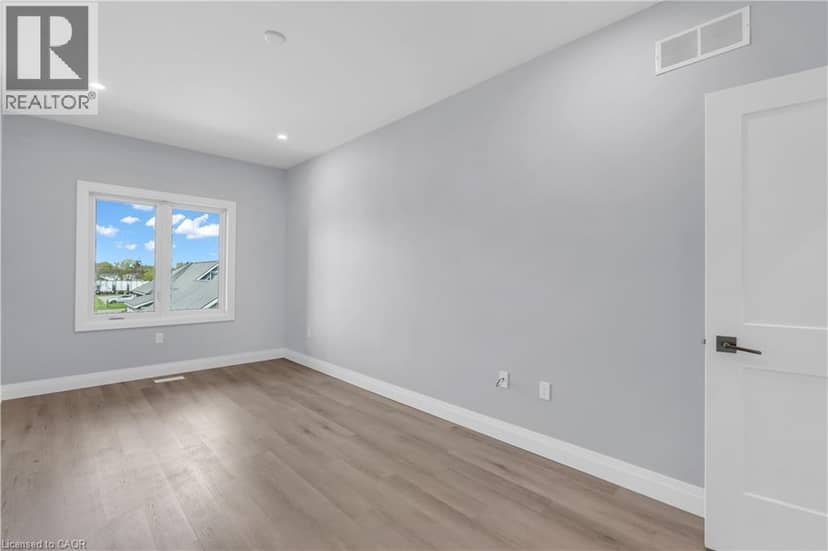 275 JAMES Street S Unit# 20 — photo 15 of 19