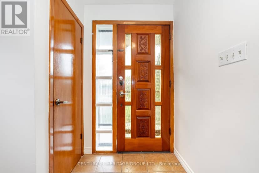19 Lantos Court — photo 6 of 40