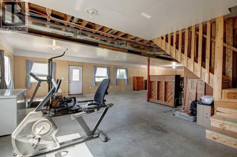 295080 Highway 533 — photo 16 of 40
