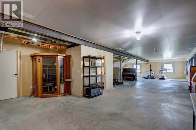 295080 Highway 533 — photo 18 of 40