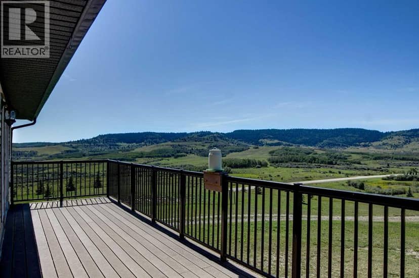 295080 Highway 533 — photo 19 of 40