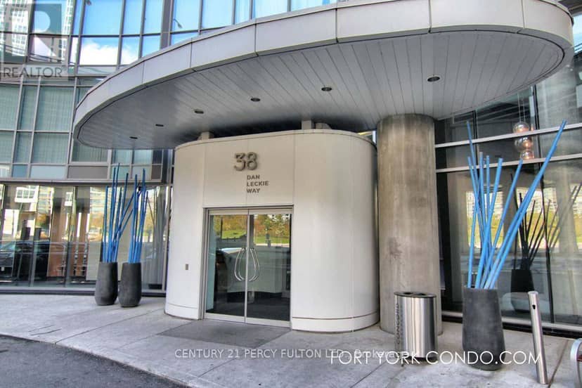 2112 - 38 Dan Leckie Way — photo 4 of 27