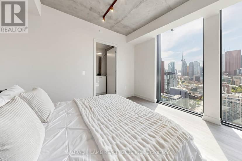 2903 - 284 King Street E — photo 16 of 36