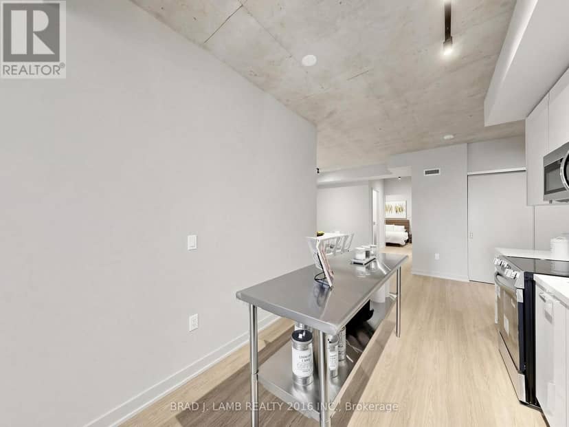 404 - 284 King Street E — photo 14 of 40