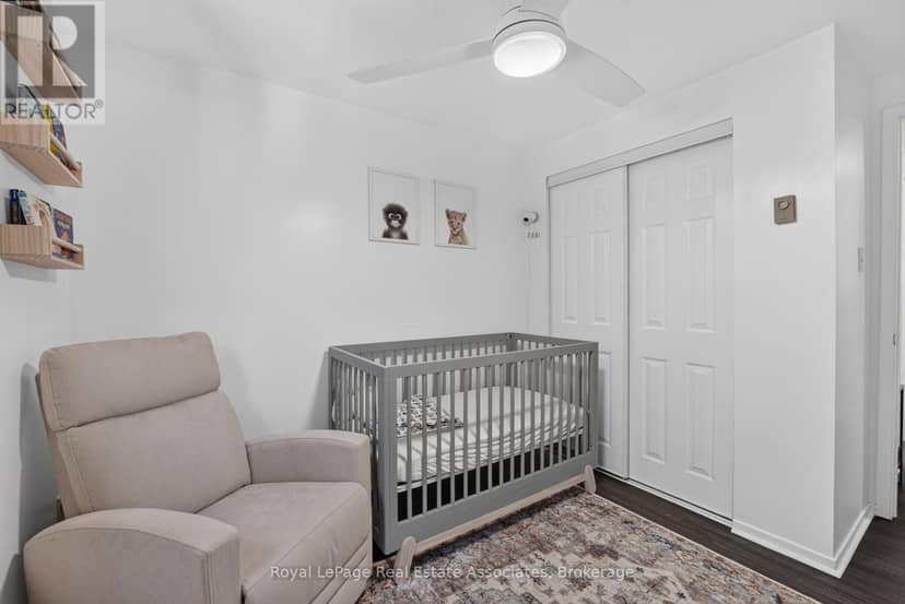 8 - 59 Maple Avenue — photo 31 of 40