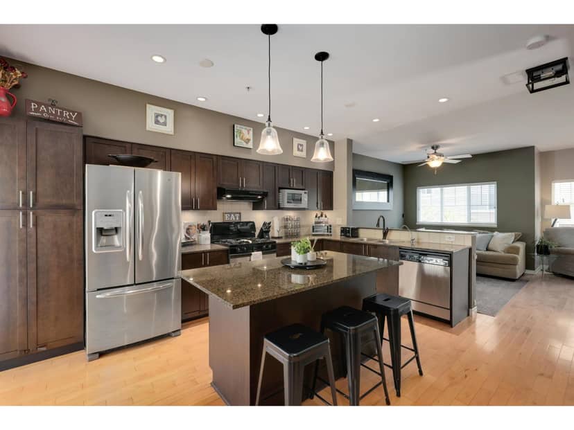 37 21535 88 AVENUE, Langley, photo 3
