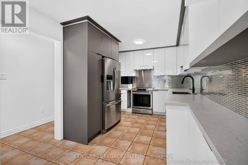352 Flagstone Way — photo 4 of 15