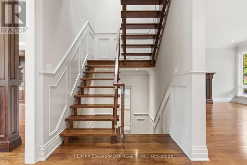 1366 Wilson Avenue — photo 20 of 40