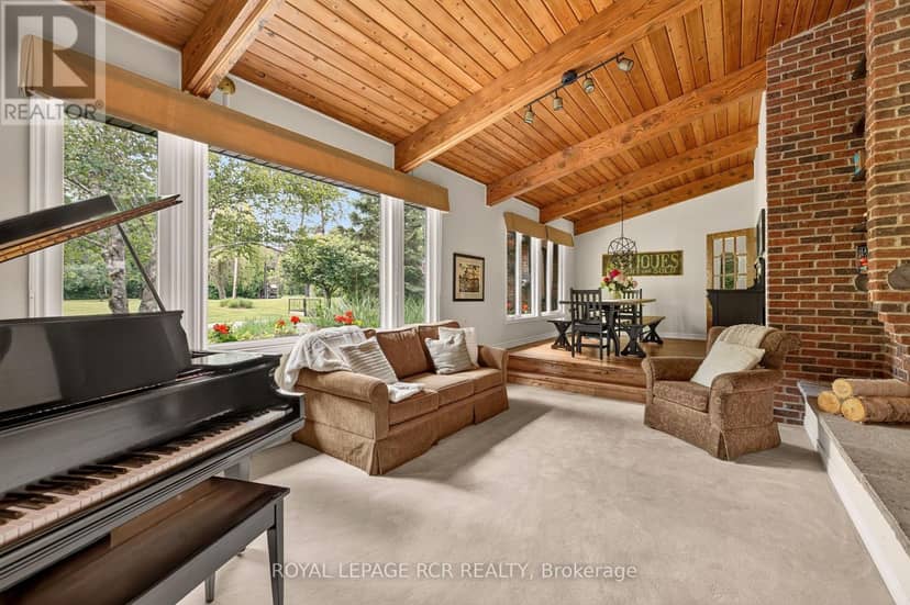 308339 Hockley Road — photo 12 of 40