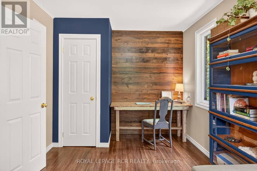 308339 Hockley Road — photo 28 of 40