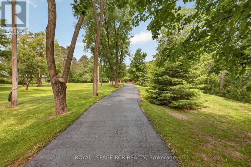 308339 Hockley Road — photo 3 of 40