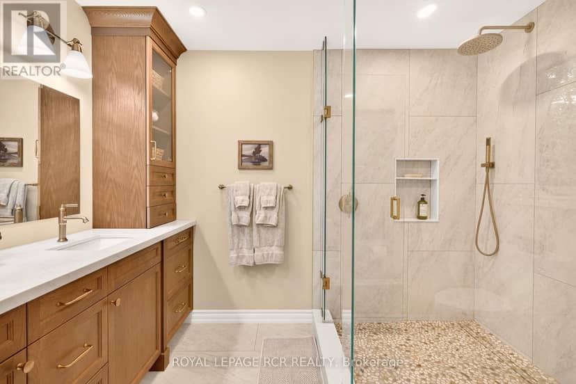 308339 Hockley Road — photo 9 of 40