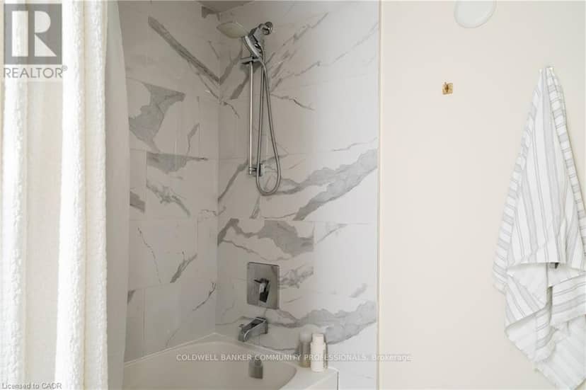 29 Steven Street — photo 16 of 40