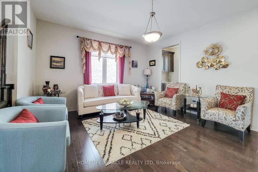 93 Barlow Place — photo 13 of 40