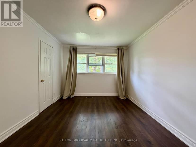 6 Highhill Drive — photo 3 of 18
