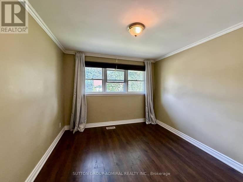 6 Highhill Drive — photo 8 of 18