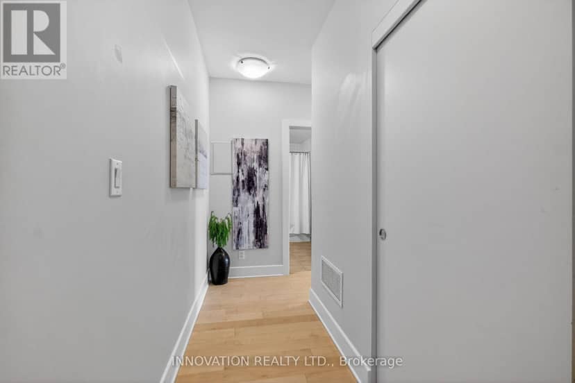 307 - 390 Booth Street — photo 14 of 40