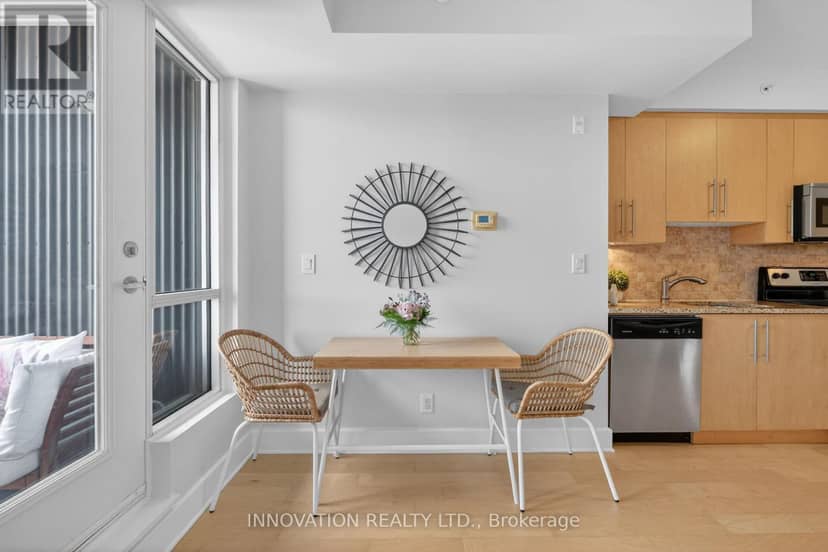 307 - 390 Booth Street — photo 24 of 40