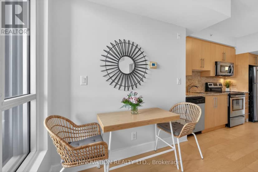 307 - 390 Booth Street — photo 25 of 40
