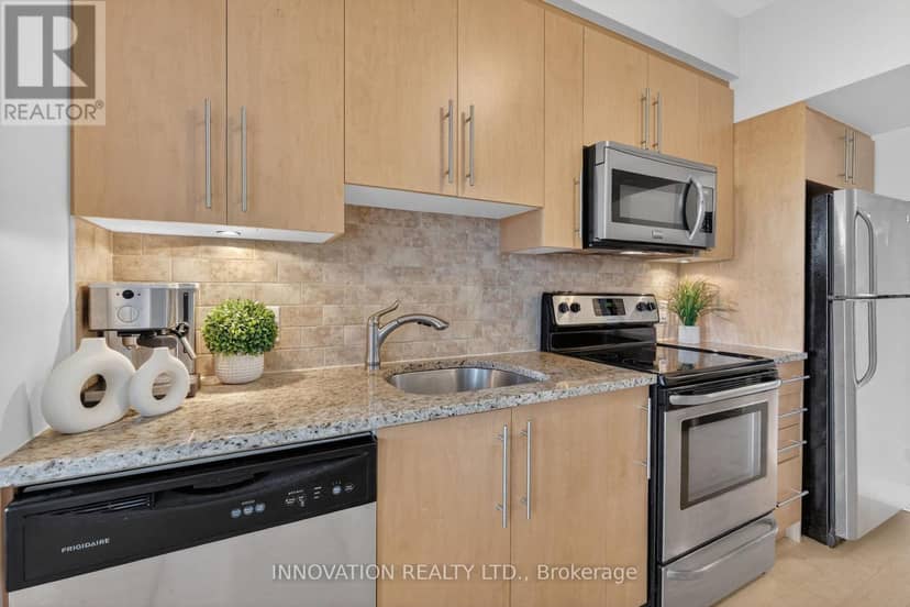 307 - 390 Booth Street — photo 33 of 40