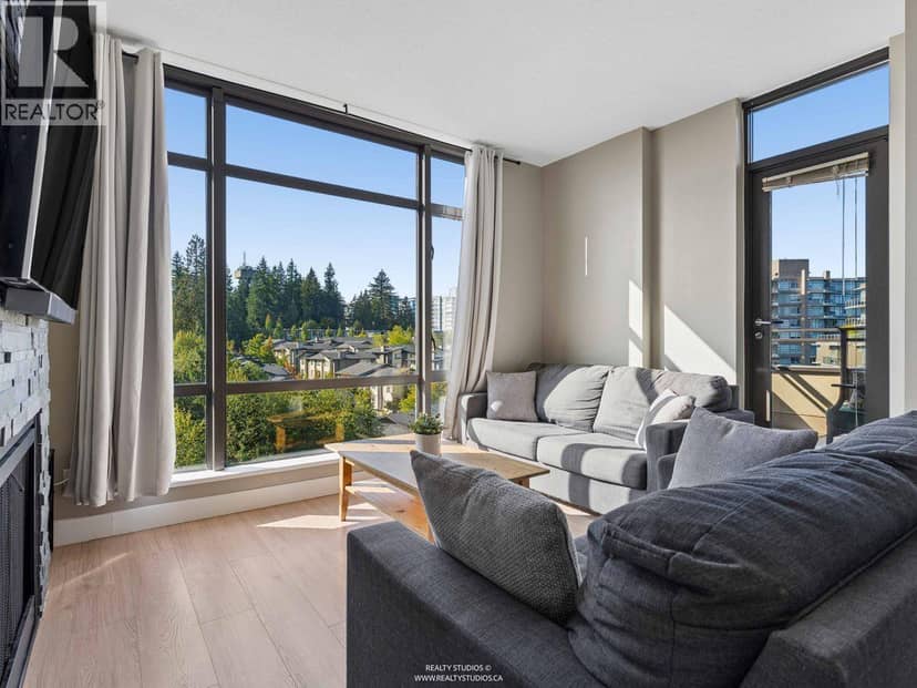 901 9300 UNIVERSITY CRESCENT, Burnaby, photo 3