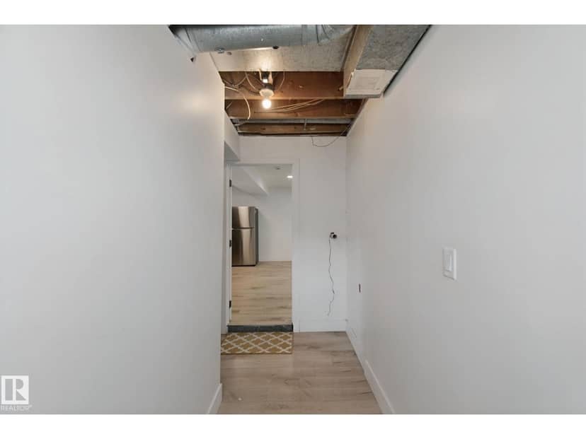 11914 124 ST NW — photo 31 of 40