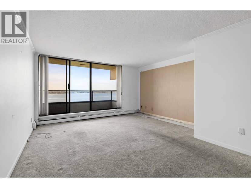 1402 1995 Beach Avenue, Vancouver, photo 2