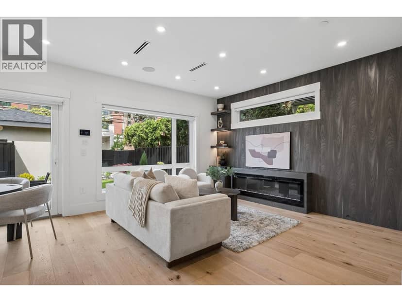 2 4549 W 11TH AVENUE, Vancouver, photo 4