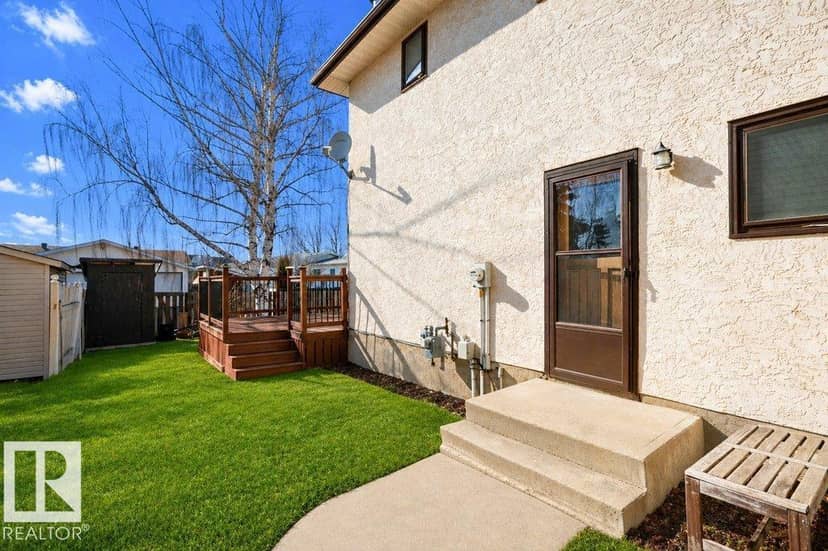 10737 108A AV, Westlock, photo 3
