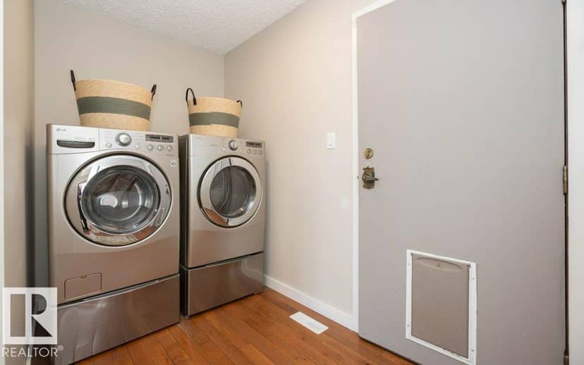 10737 108A AV — photo 26 of 40
