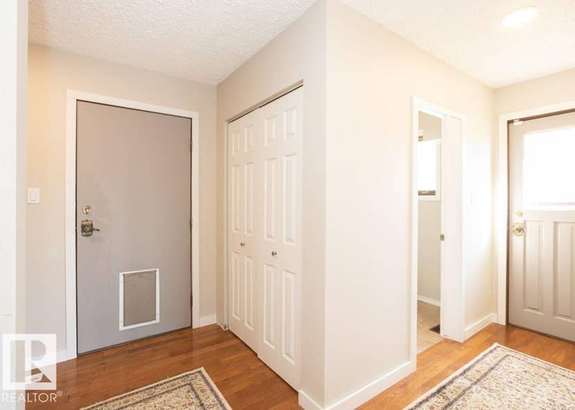 10737 108A AV — photo 31 of 40
