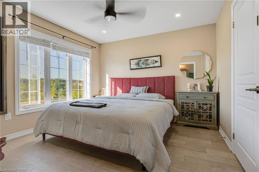 411 HARDWICK Common — photo 25 of 40