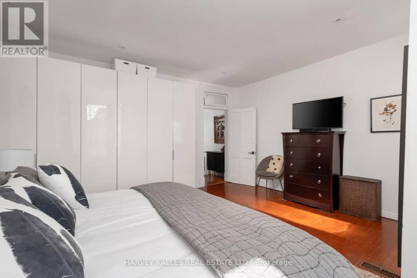 281 Lisgar Street — photo 19 of 40