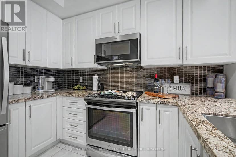 312 - 25 Baker Hill Boulevard — photo 16 of 32