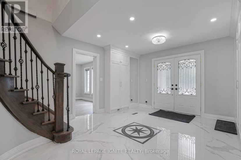 69 Raeview Drive — photo 2 of 40