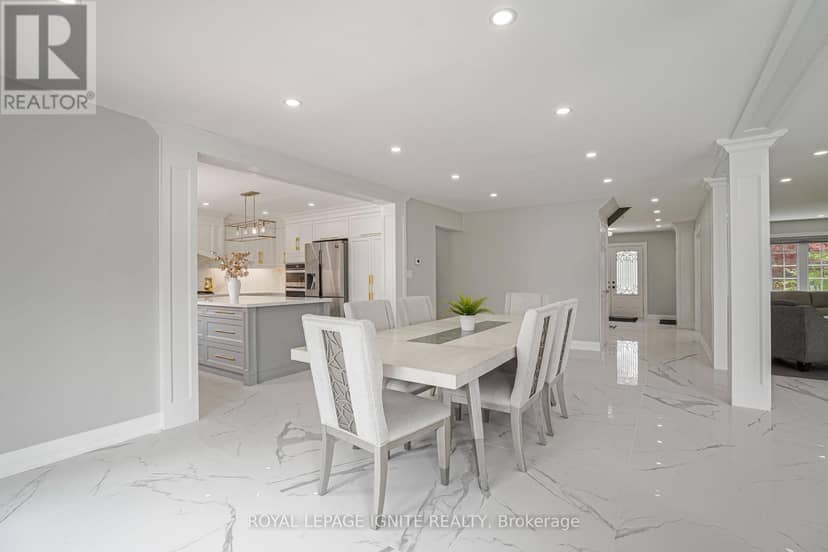 69 Raeview Drive — photo 3 of 40