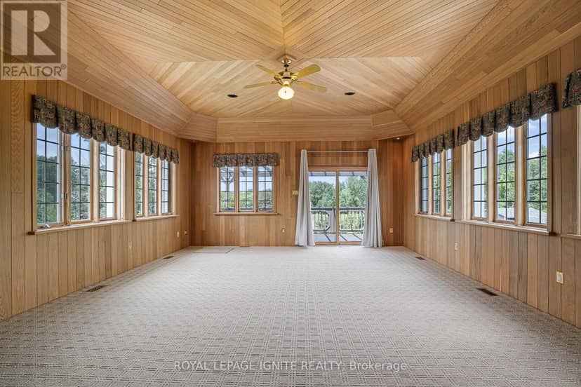 69 Raeview Drive — photo 35 of 40