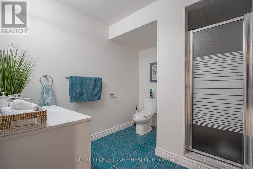 69 Raeview Drive — photo 38 of 40