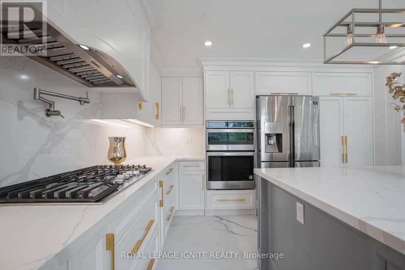 69 Raeview Drive — photo 4 of 40