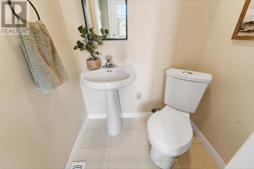 80905 Base Line — photo 23 of 40