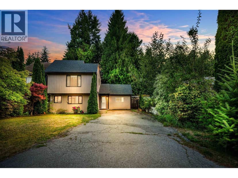 2655 RHUM & EIGG DRIVE, Squamish