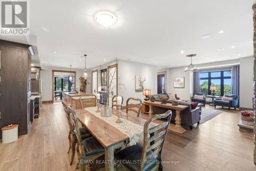 3713 Nineteenth Street — photo 12 of 40