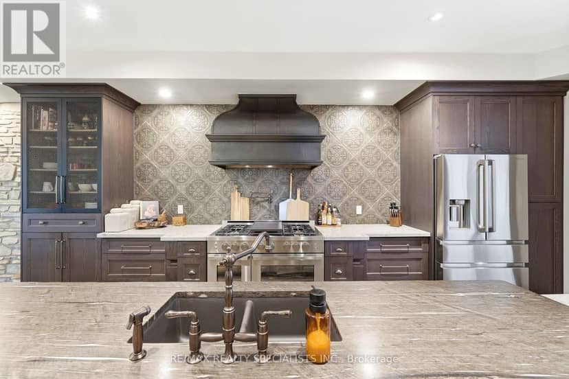 3713 Nineteenth Street — photo 14 of 40