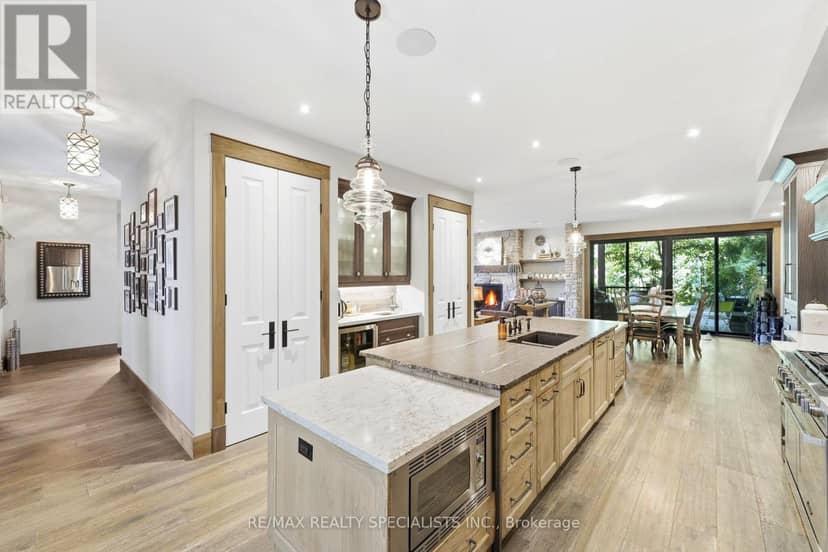 3713 Nineteenth Street — photo 16 of 40