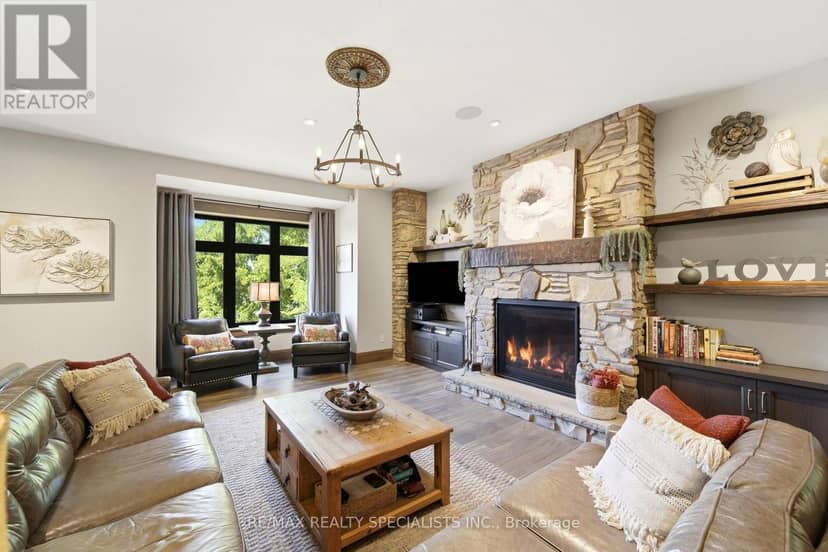 3713 Nineteenth Street — photo 9 of 40