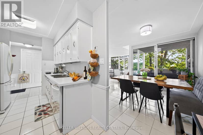 204 - 30 Harrisford Street — photo 13 of 35